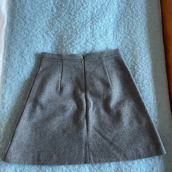 Aritzia wool skirt XS - Picture 2 of 4